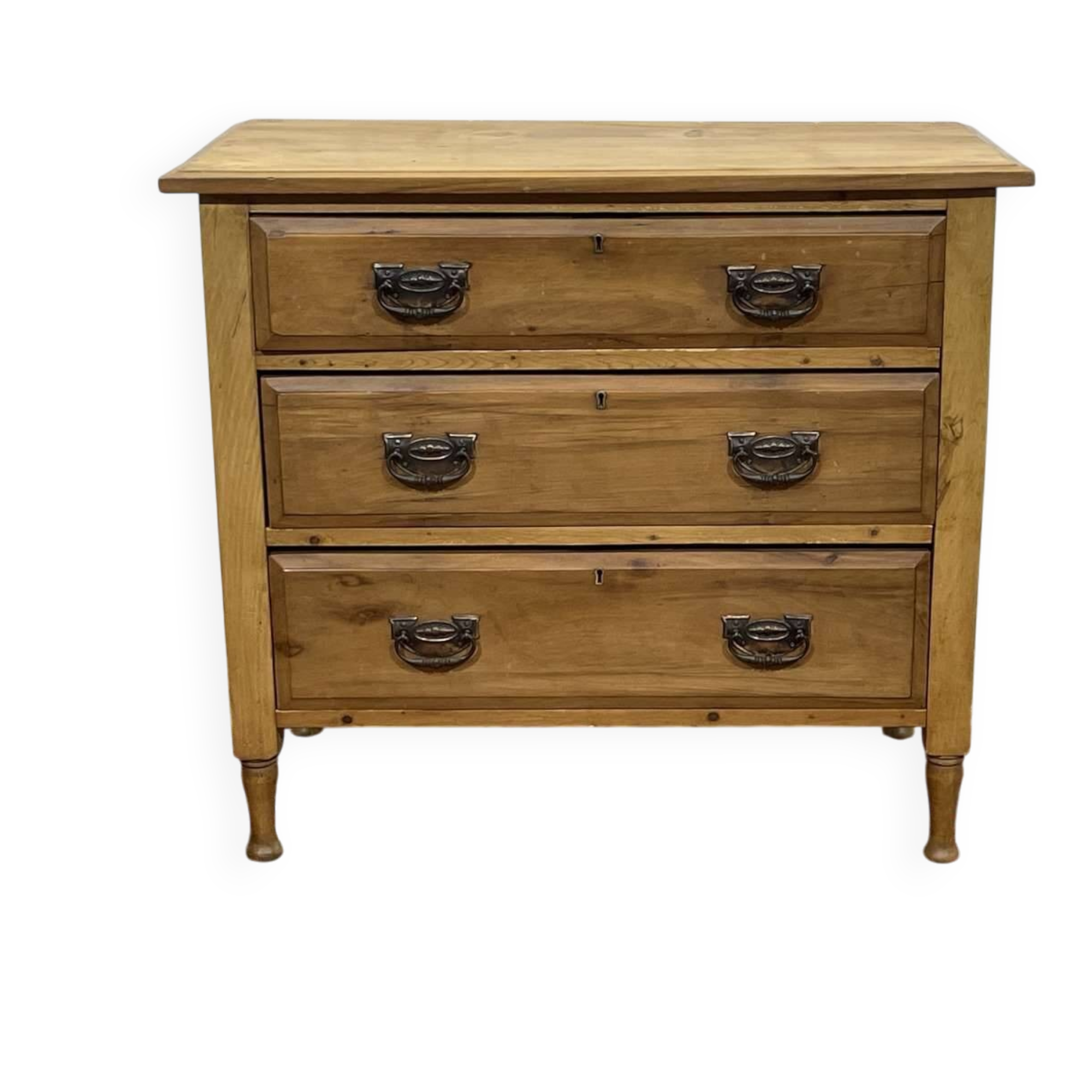 Commode anglaise en noyer du début XXème