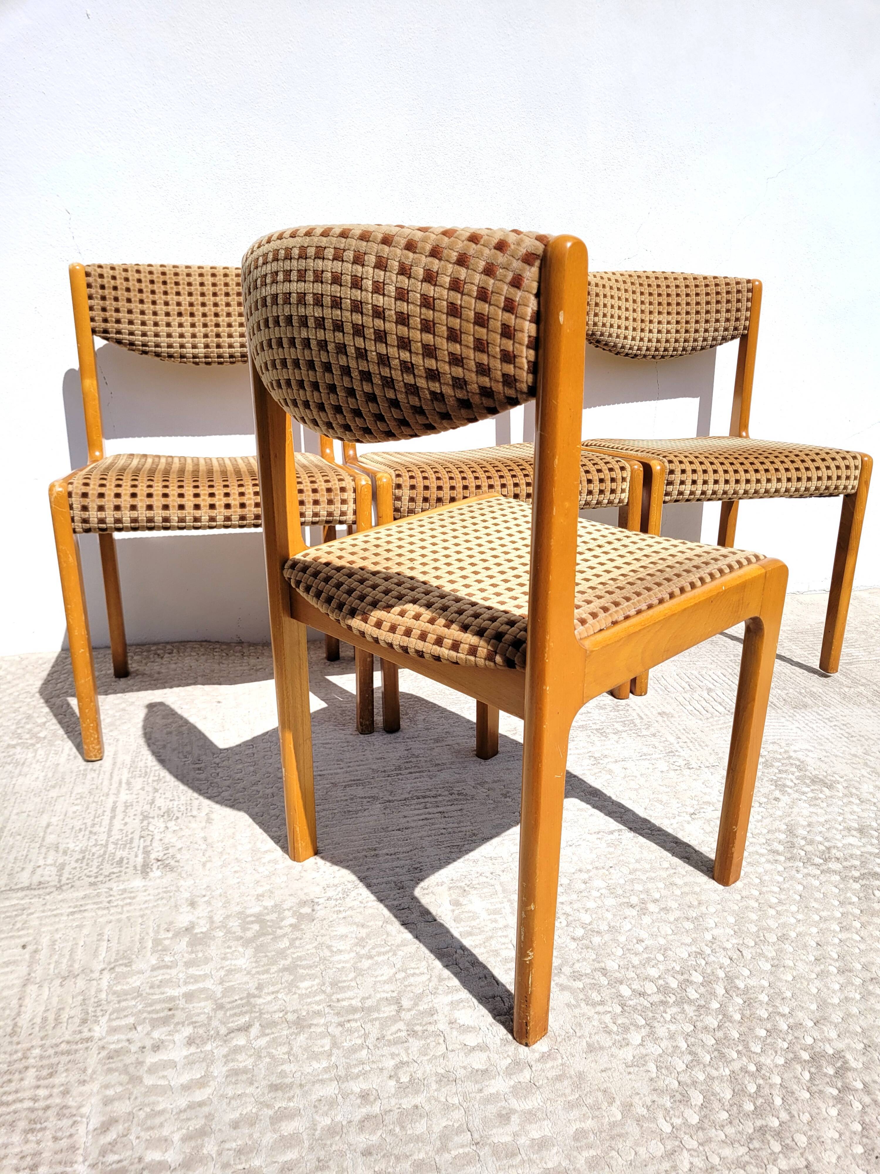 Set 4 chairs Self 80s