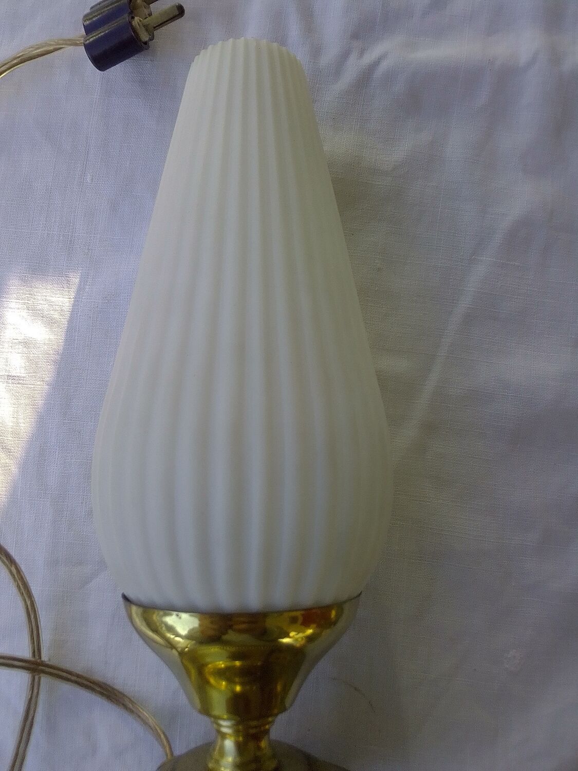 Desk lamp brass plastic lampshade
