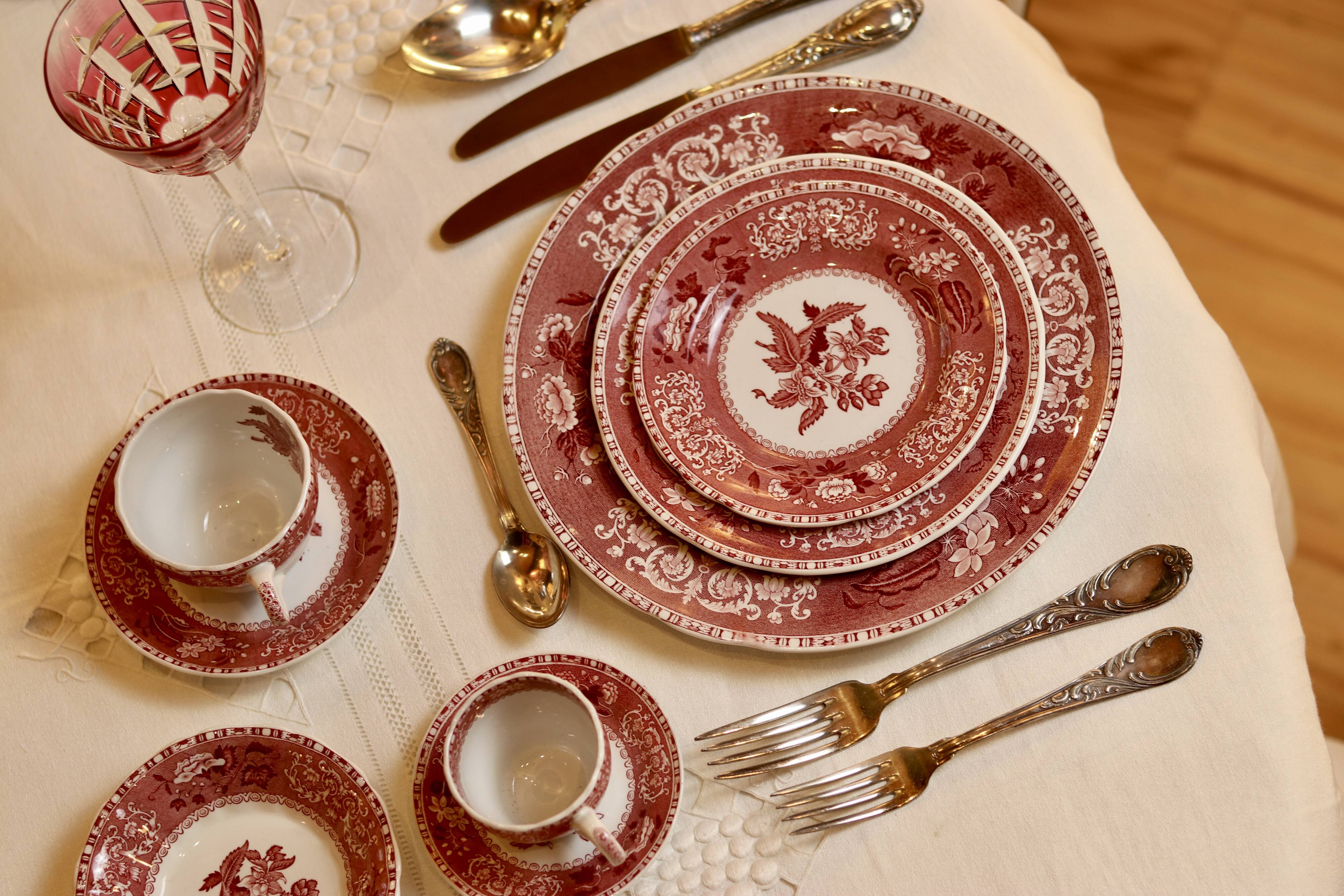 Service Spode « Pink Camilla » de 90 pièces, des années 1950
