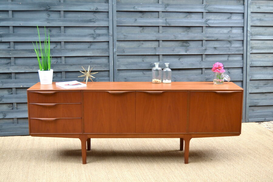 Enfilade en teck par McIntosh