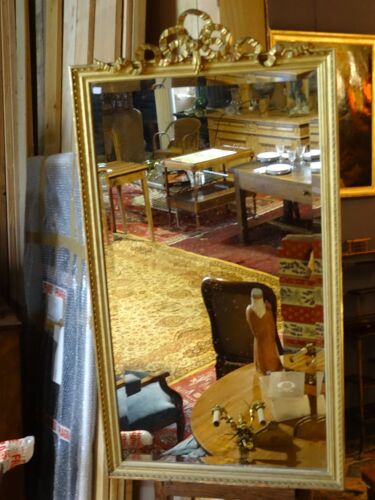 Miroir louis xvi fronton aux rubans, glace biseautée, 75 x 142 cm