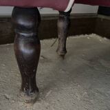 Restaurant-style bench in Bordeaux faux leather.