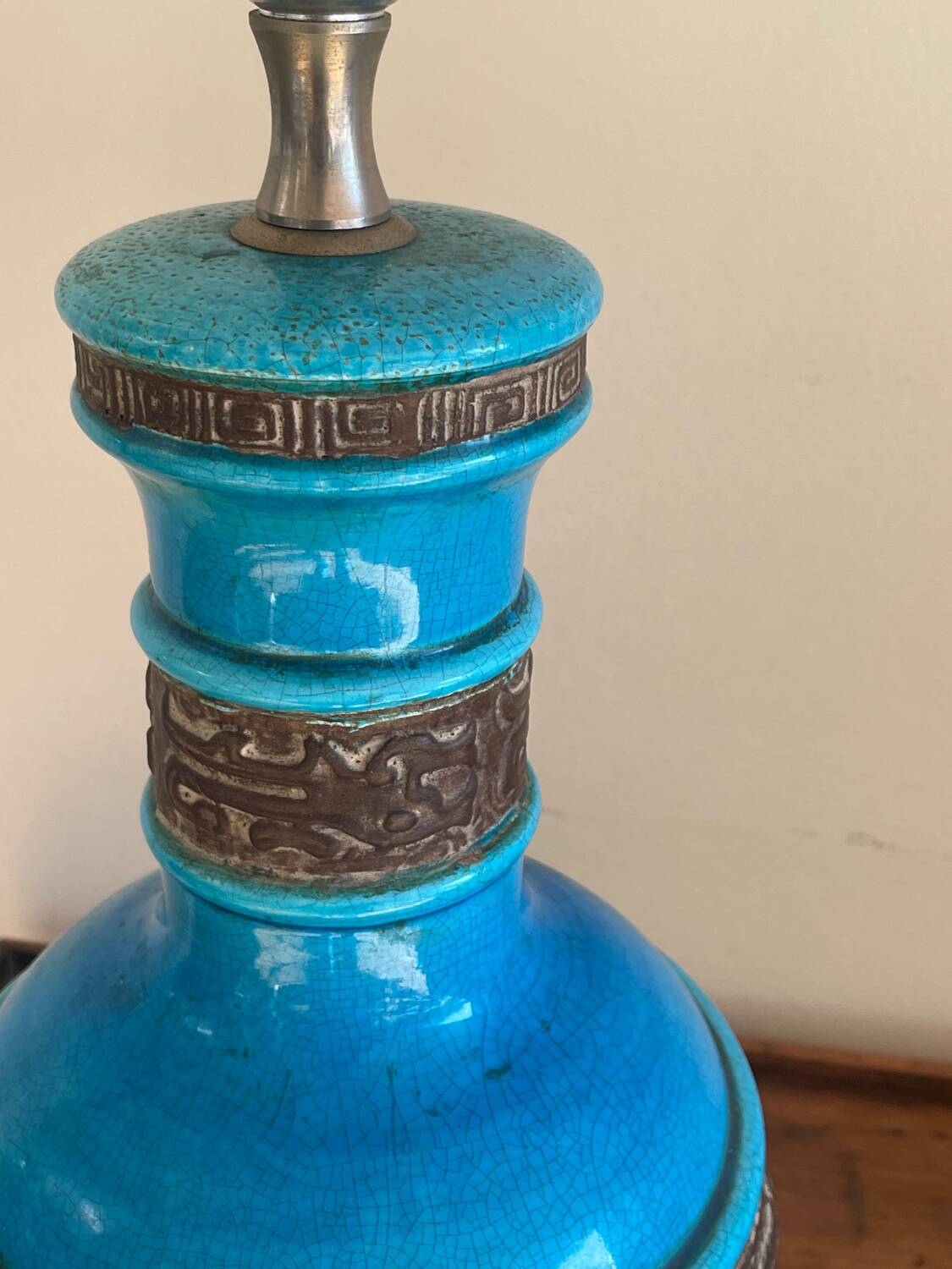 Ceramic lamp