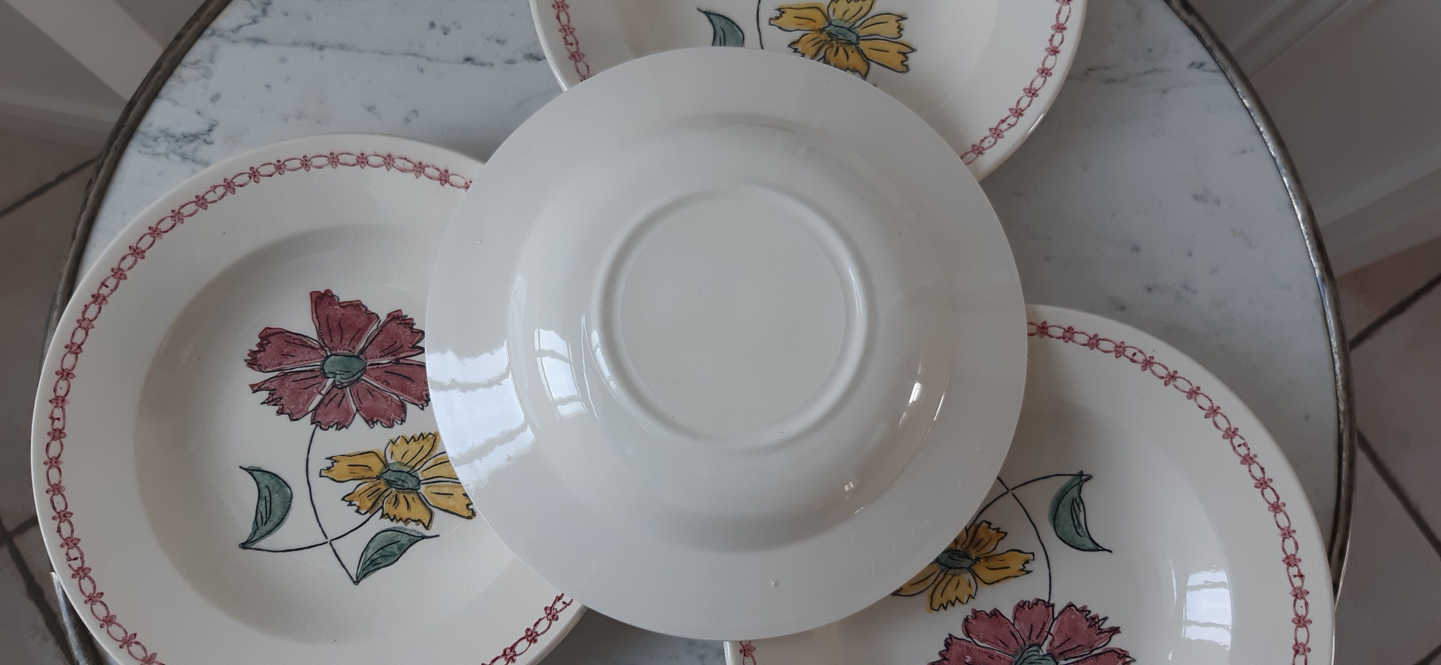 Set of 4 hollow plates Badonviller not stamped