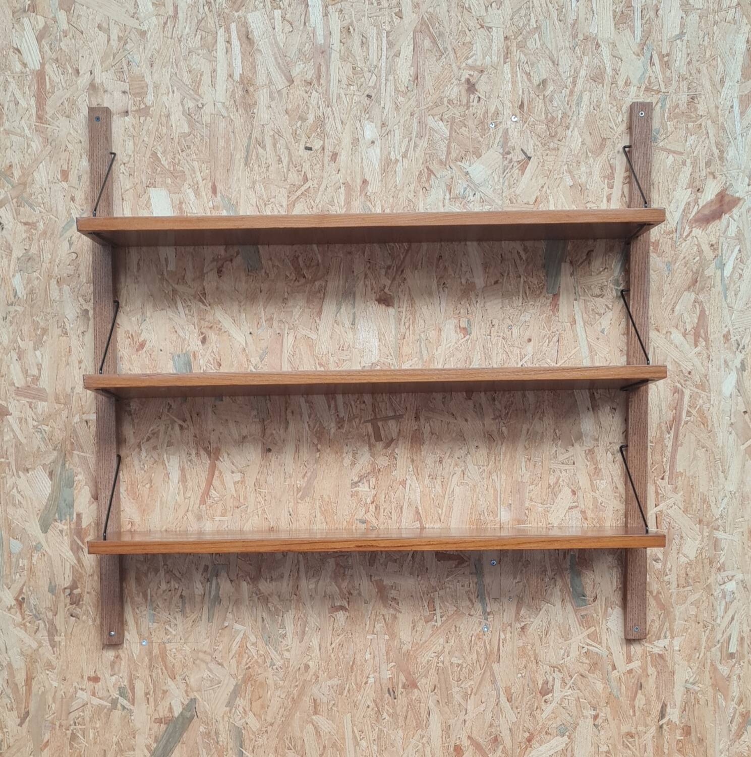 Teak wall shelf 1960