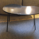 Table bean 1950. Black lacquered tray. Very good condition.