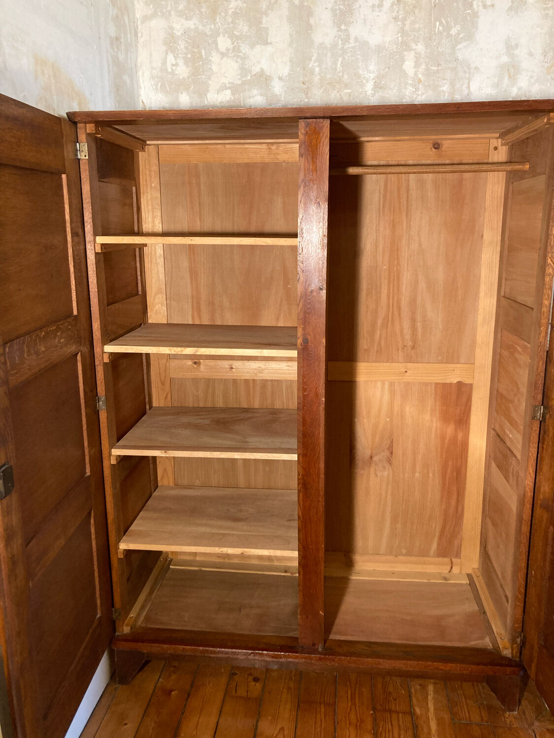 Wardrobe - wardrobe René Gabriel