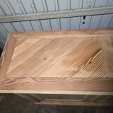 19th-century buffet in solid fir with a chevron top (shallow)