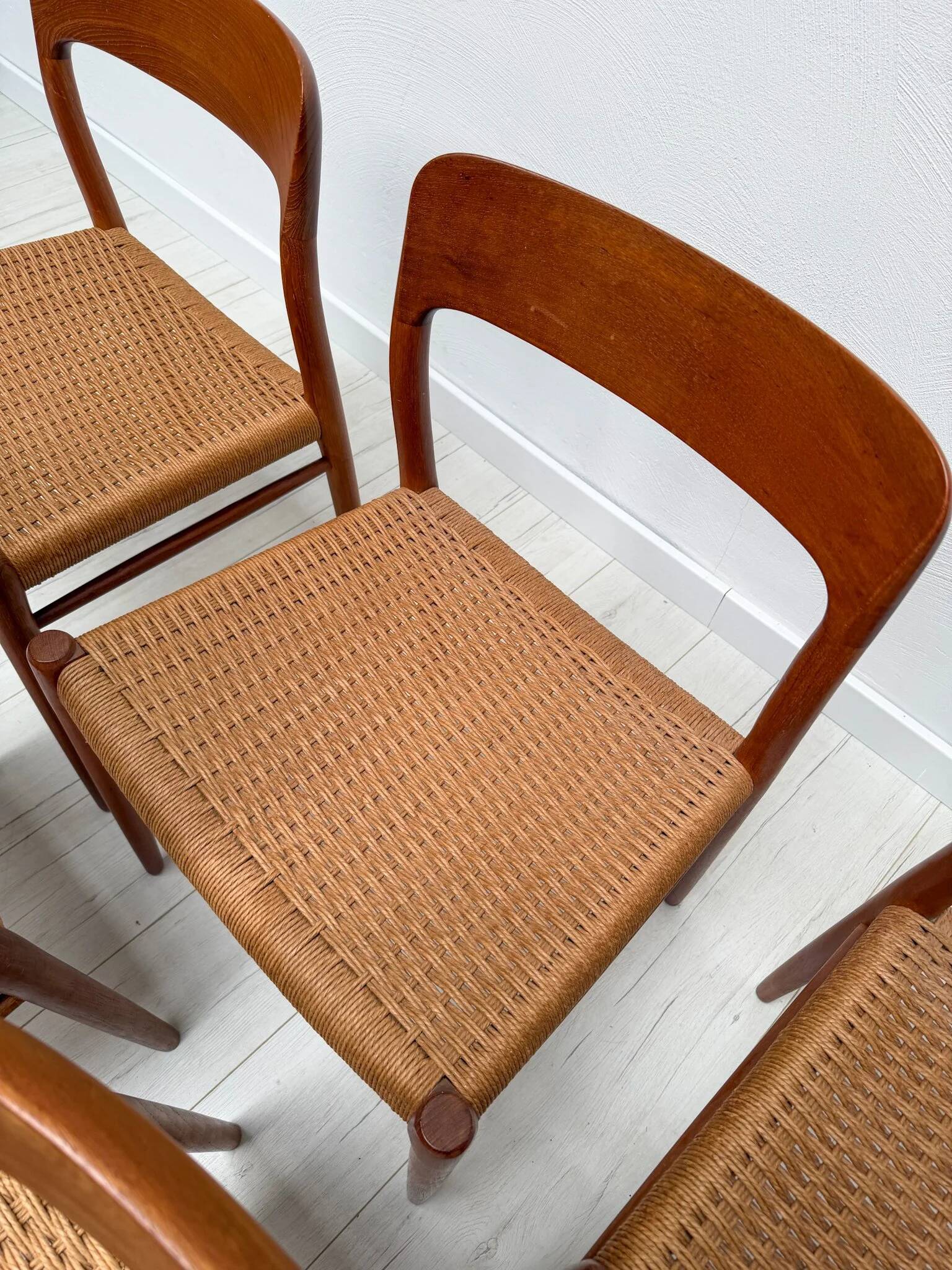 1950s set of 6 vintage Danish teak dining chairs No. 75 by Niels O. Møller