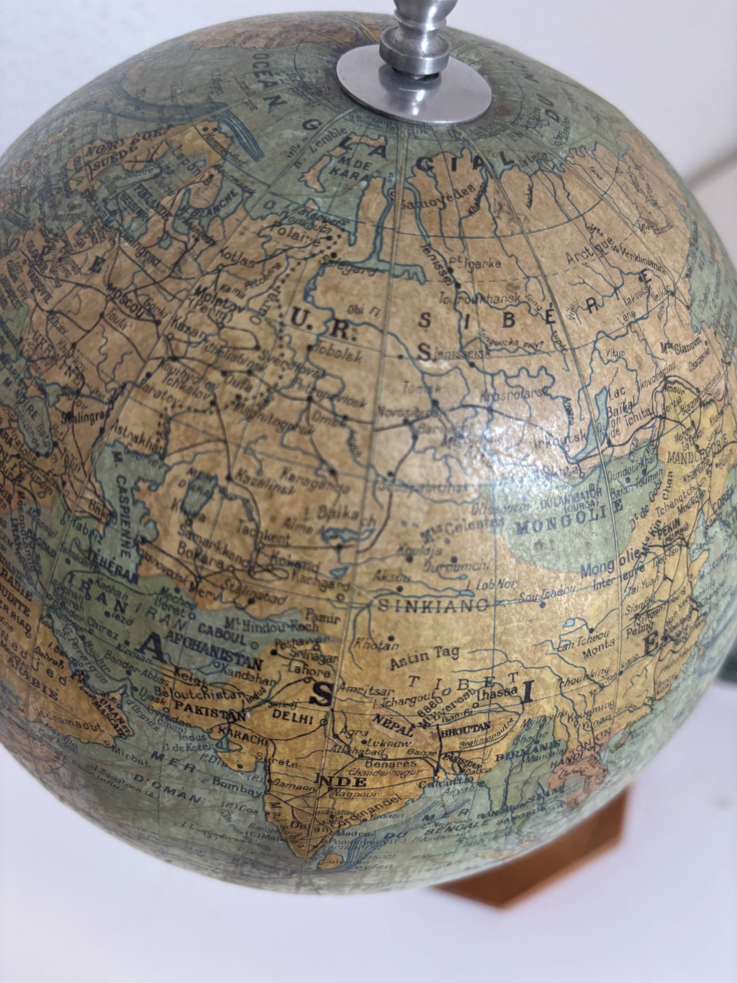 Globe vintage 1950 terrestre Girard et Barrère et Thomas - 33 cm