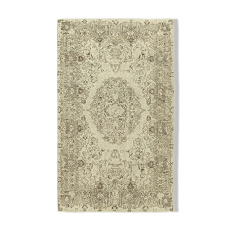 Hand-knotted vintage turkish beige carpet 165 cm x 278 cm