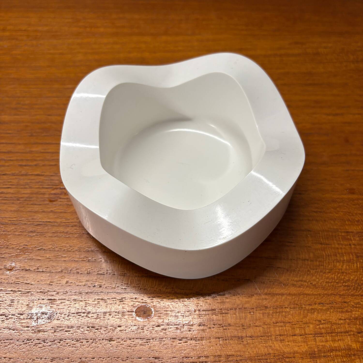 Sinus ashtray trio by W. Zeischegg for Helit, 1966