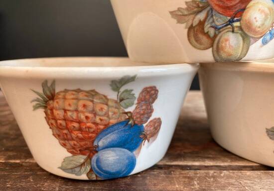 Set of 5 Vintage Boch Frères Ramekins / Small Bowls - Fruit Decor