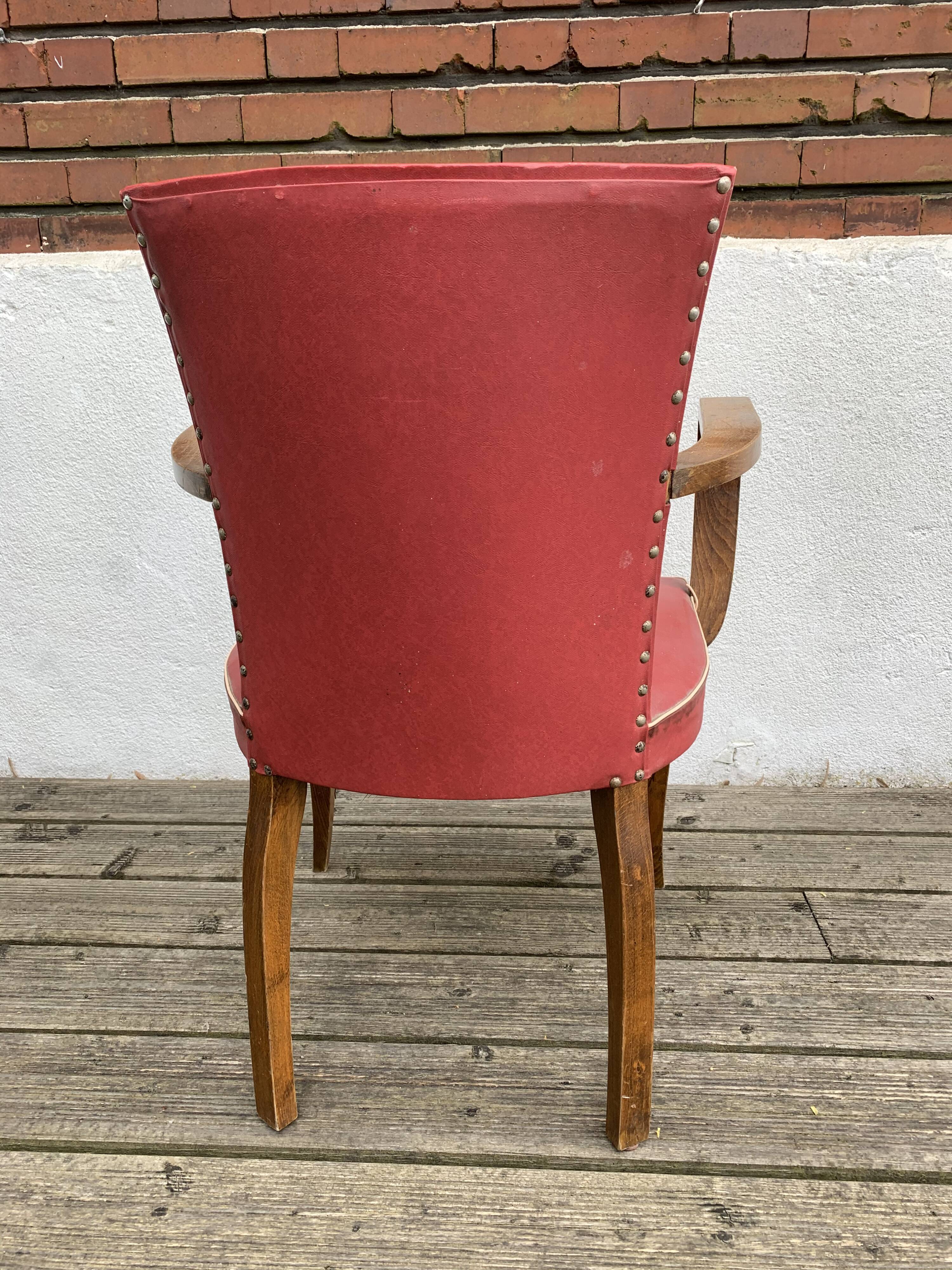 Red skai bridge armchair