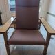 Wegner GE-163A et repose-pieds.