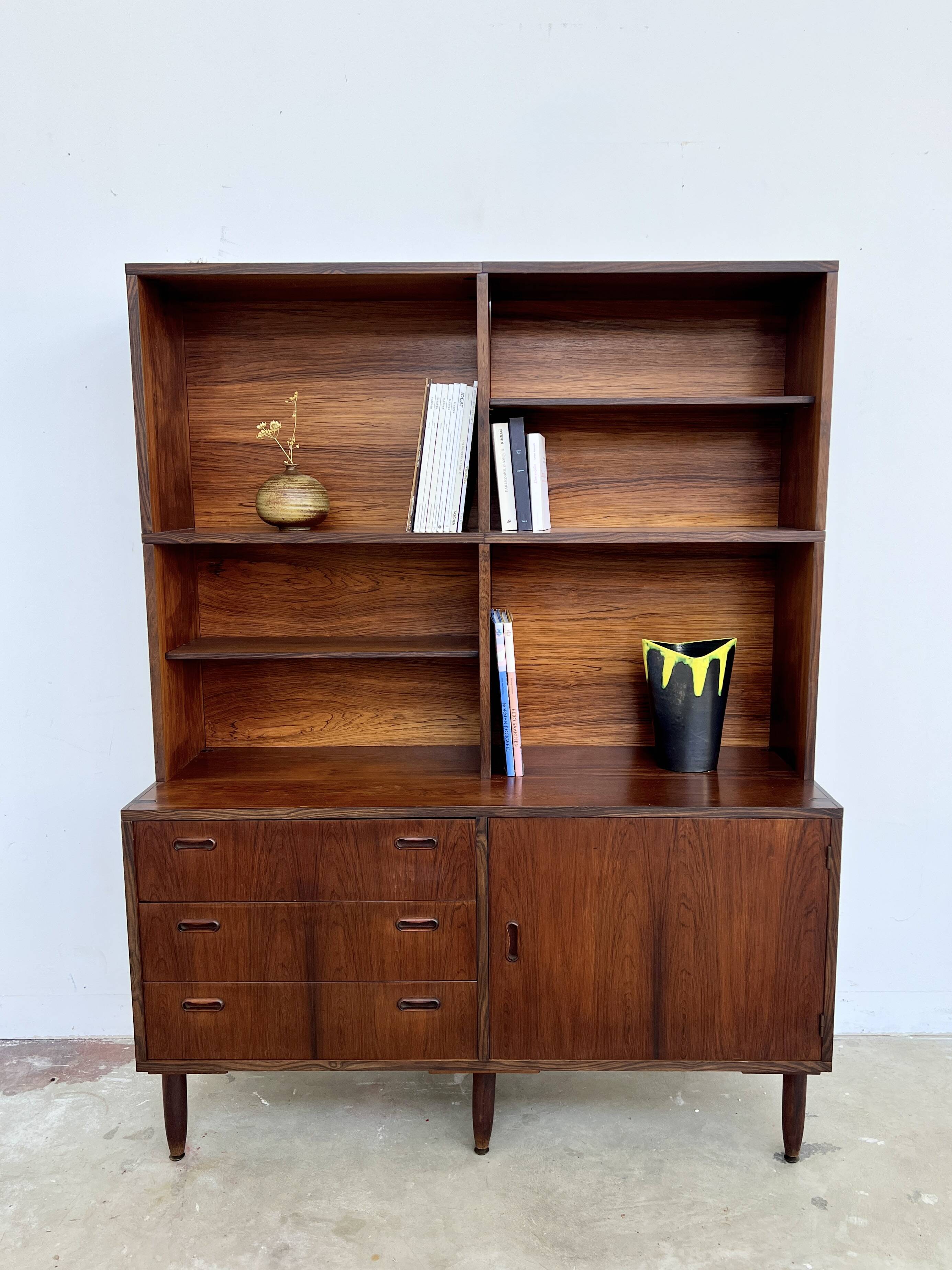 Modular bookshelf and storage unit in rosewood from the 1970s.
