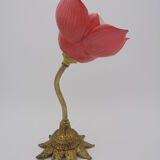 Lamp red flower