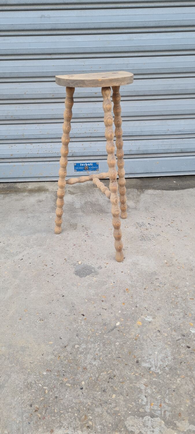Oak tripod stool