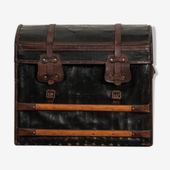 Leather travel trunk