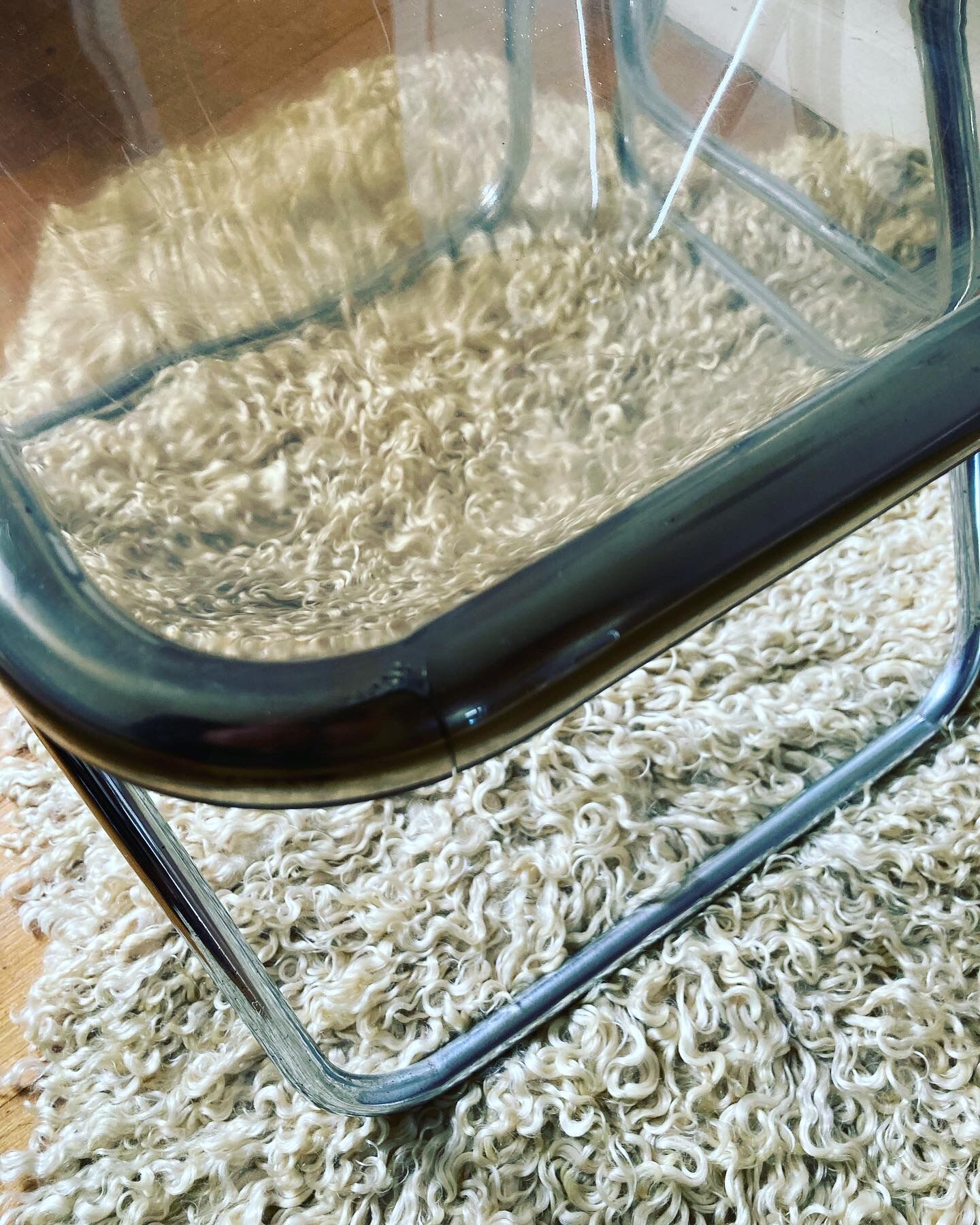 Plexi folding chairs