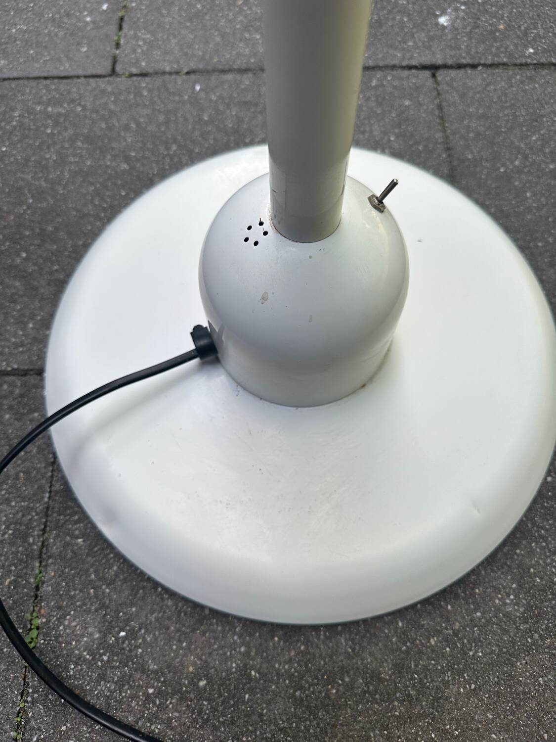 Italian white space age floor light