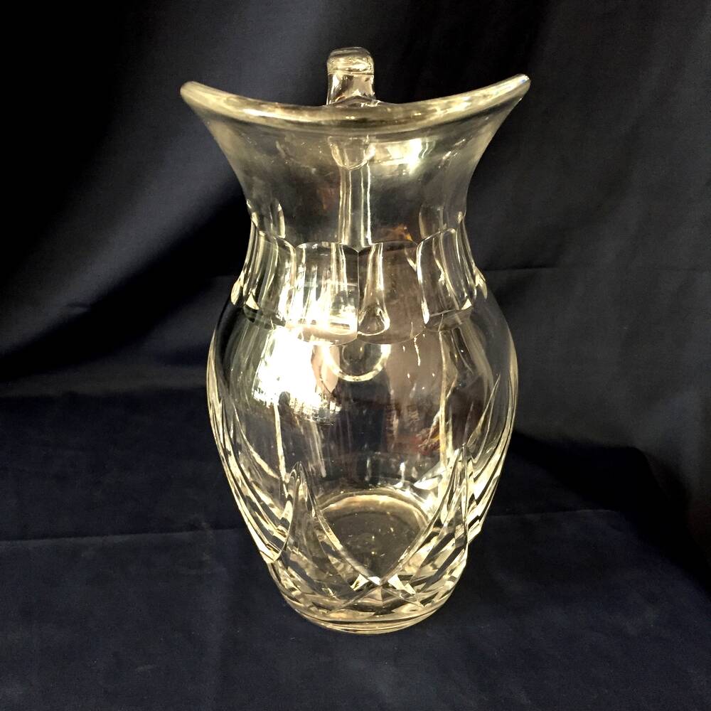 Superb water or fruit juice jug in st-louis crystal tableware