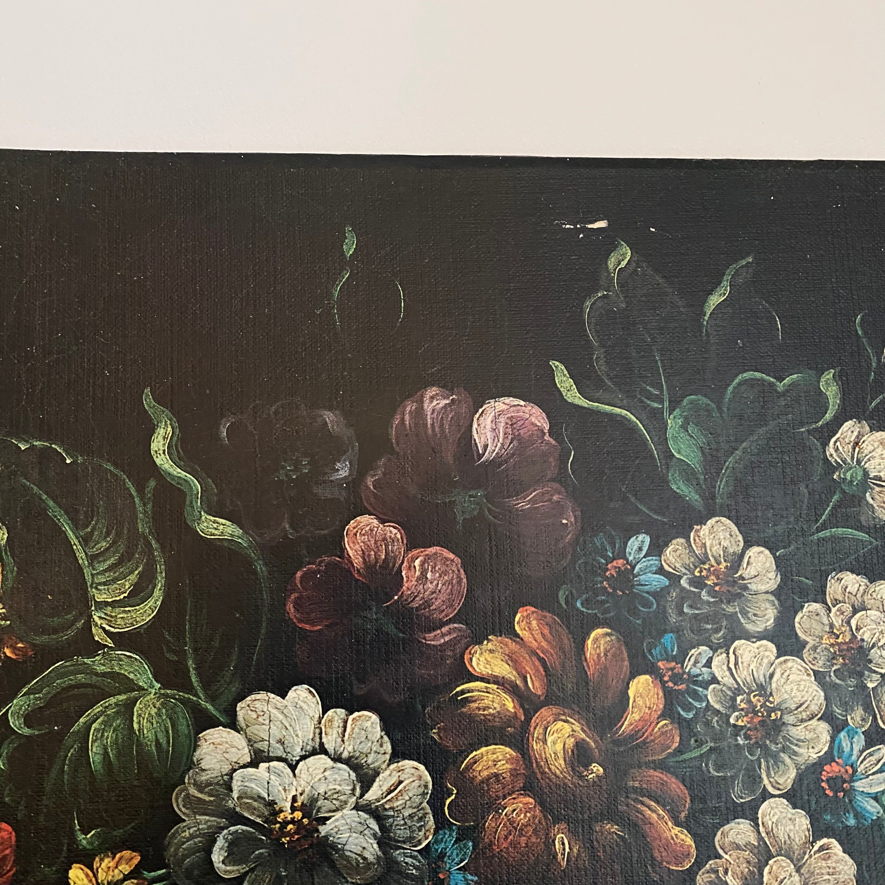 Table bouquet of flowers
