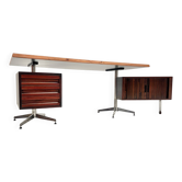 Early commissionned variant of a 'T95' Desk