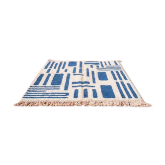 Handmade traditional pure wool rug size 150 x 250 cm