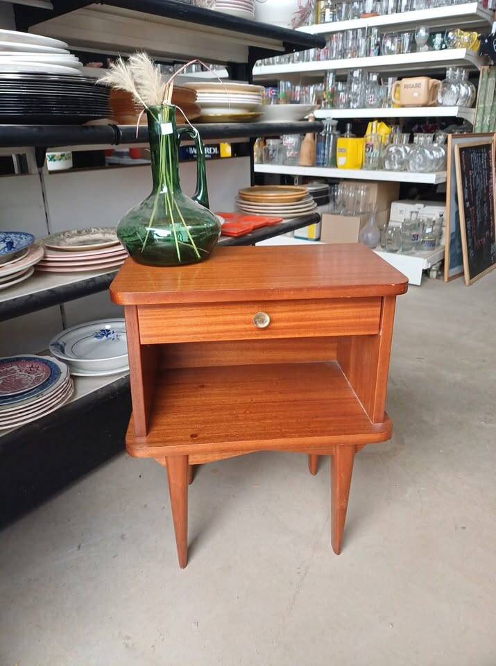 Chevet / Petite Table de Nuit Vintage Mid-Century 1960's ​