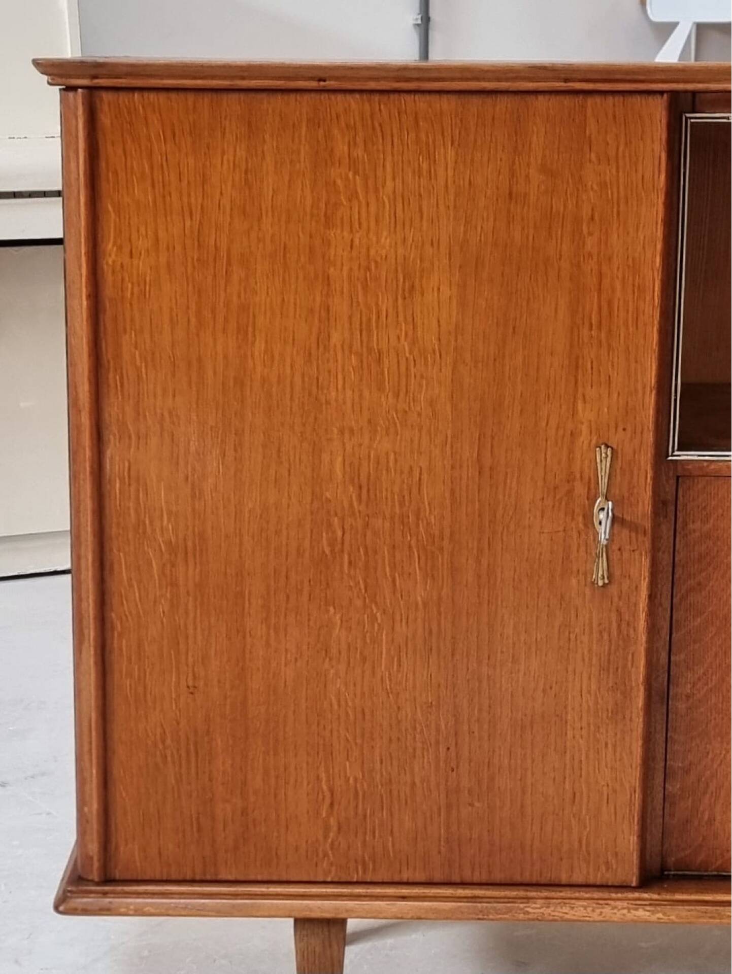Mid-century central table