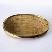 Centre de table en rotin et laiton, Italie, vers 1970