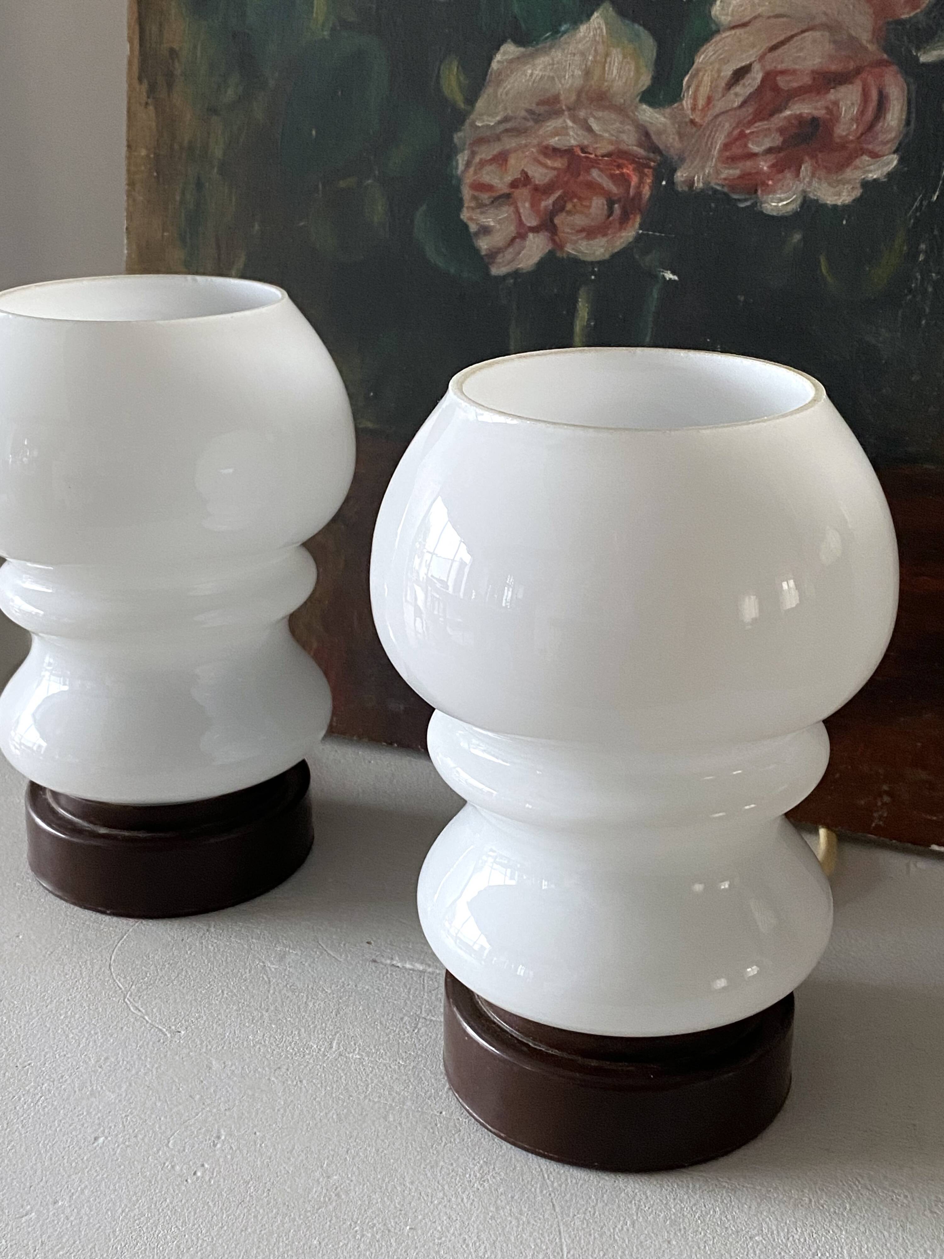Pair of 1970s lamps