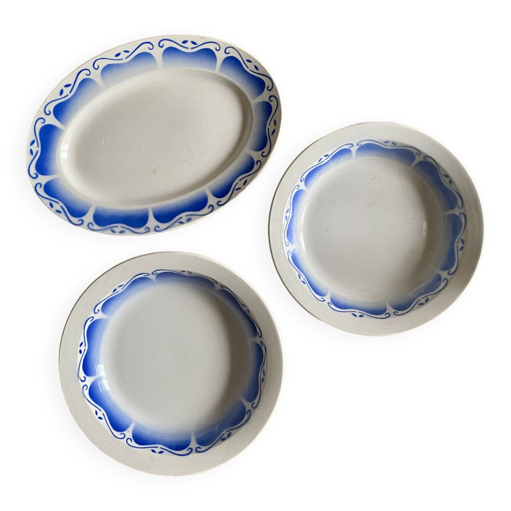 Set of 3 vintage dishes