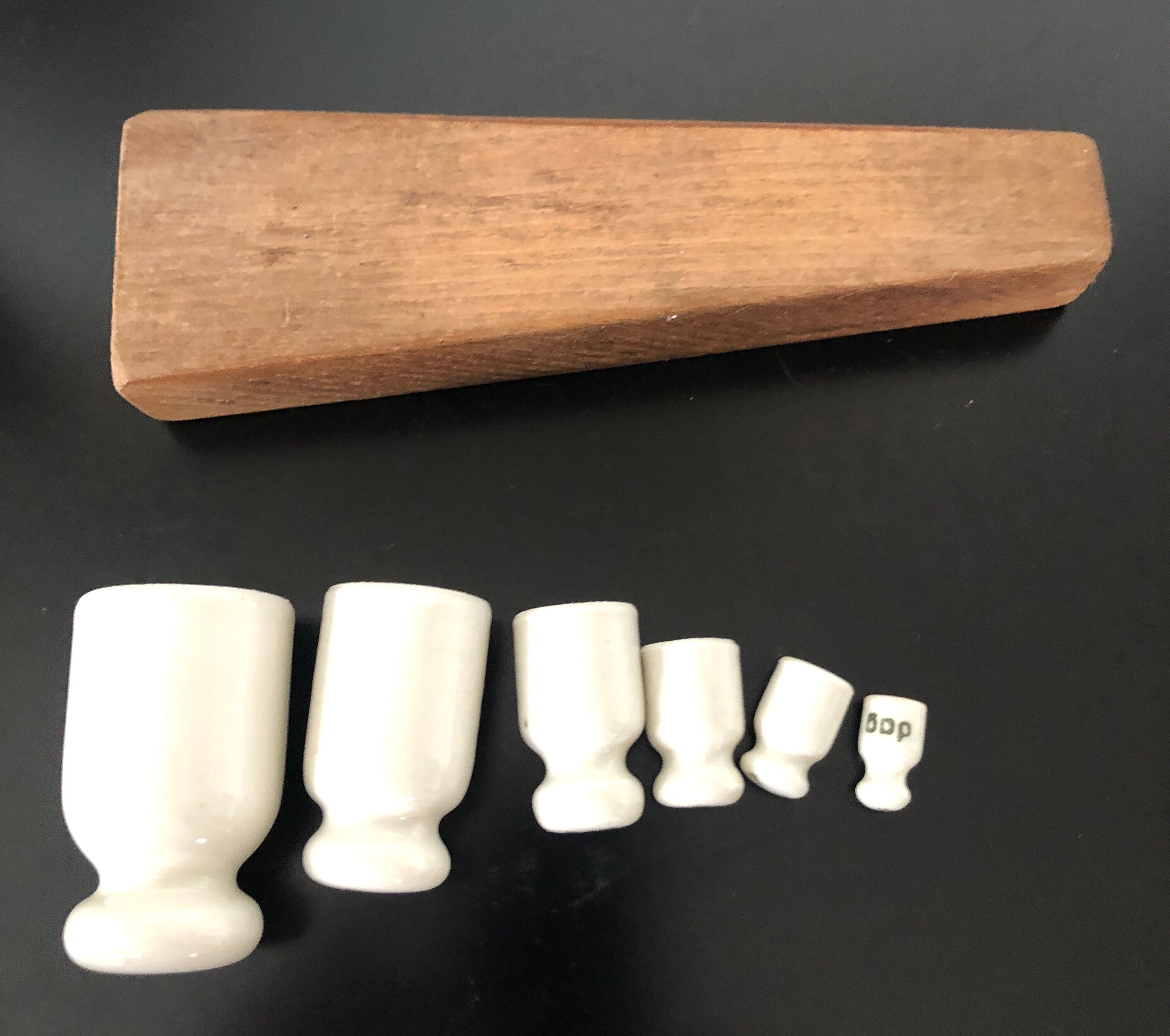 Antique porcelain weight series