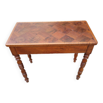 Folding games table