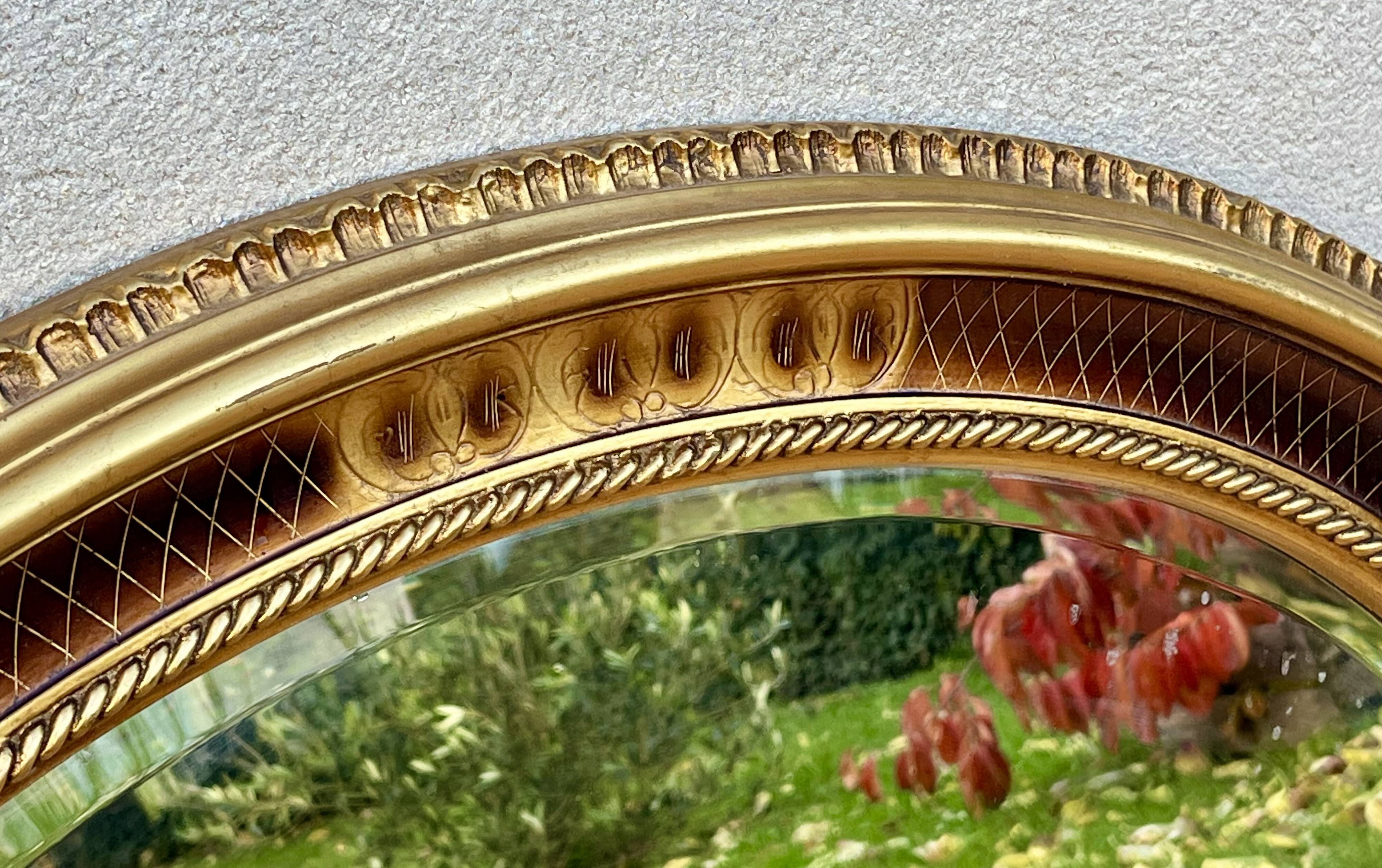 Oval mirror with gold leaf - Empire style - Very good condition