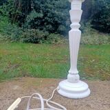 Lamp base