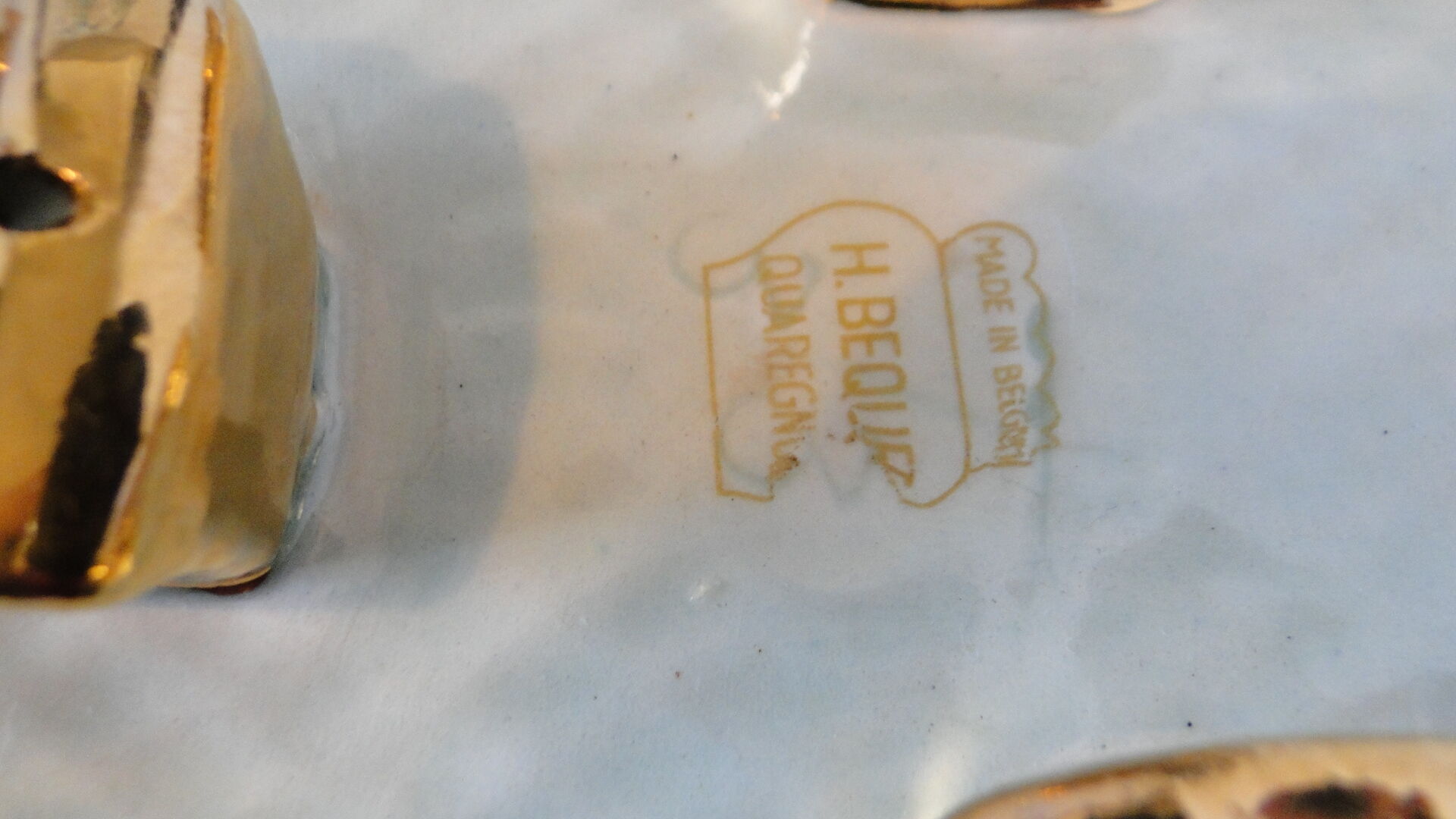 Vegetable soup tureen with old barbotine porcelain dish H.Becquet quarqueron