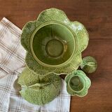 Tureen and mustard cabbage in Portuguese slurry