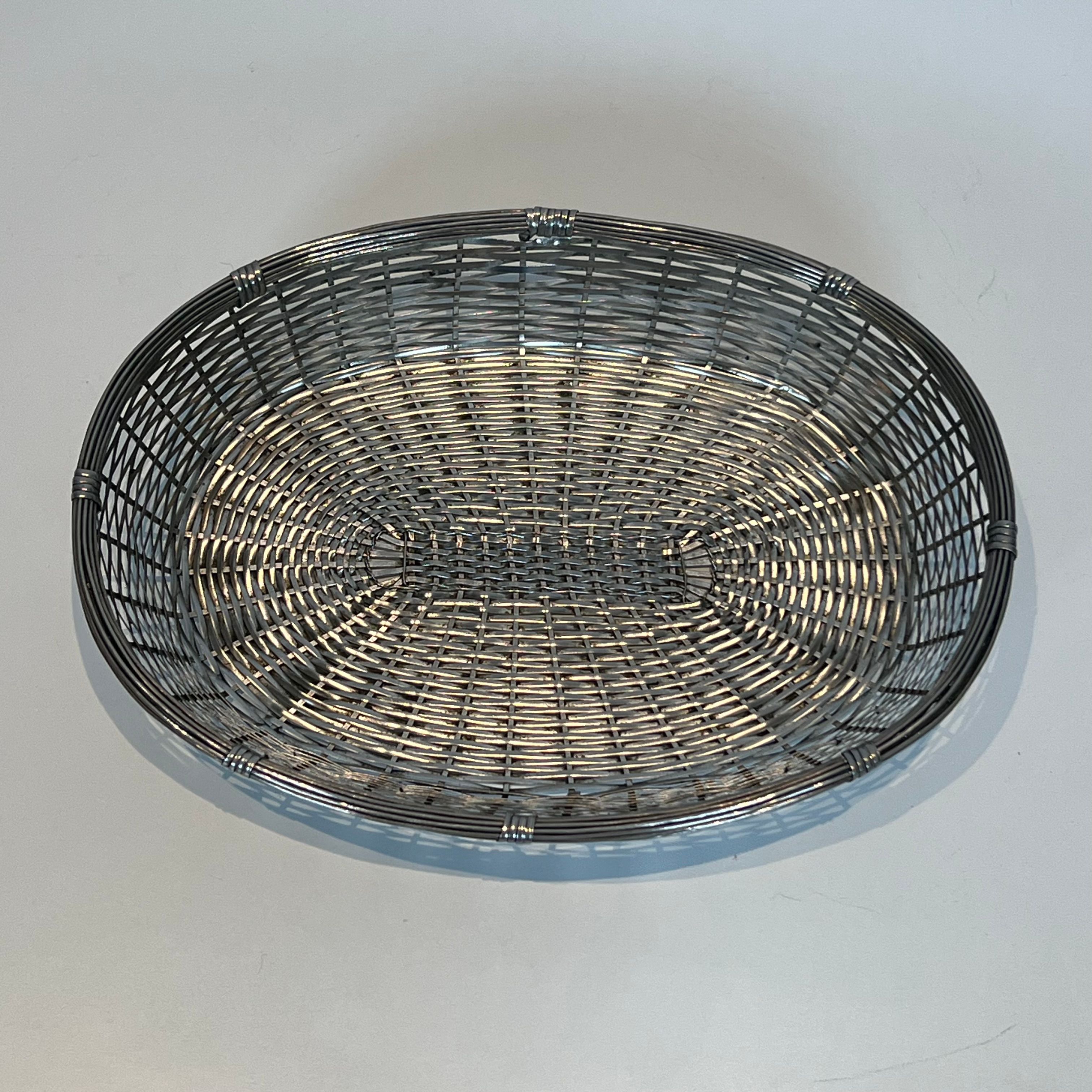 Bowl / pocket tray made of silver-plated wire