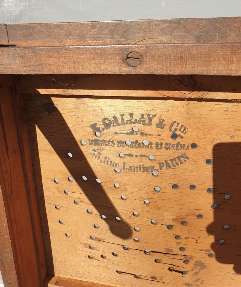 Art Deco bench theater signed Gallay & Cie Paris 1930