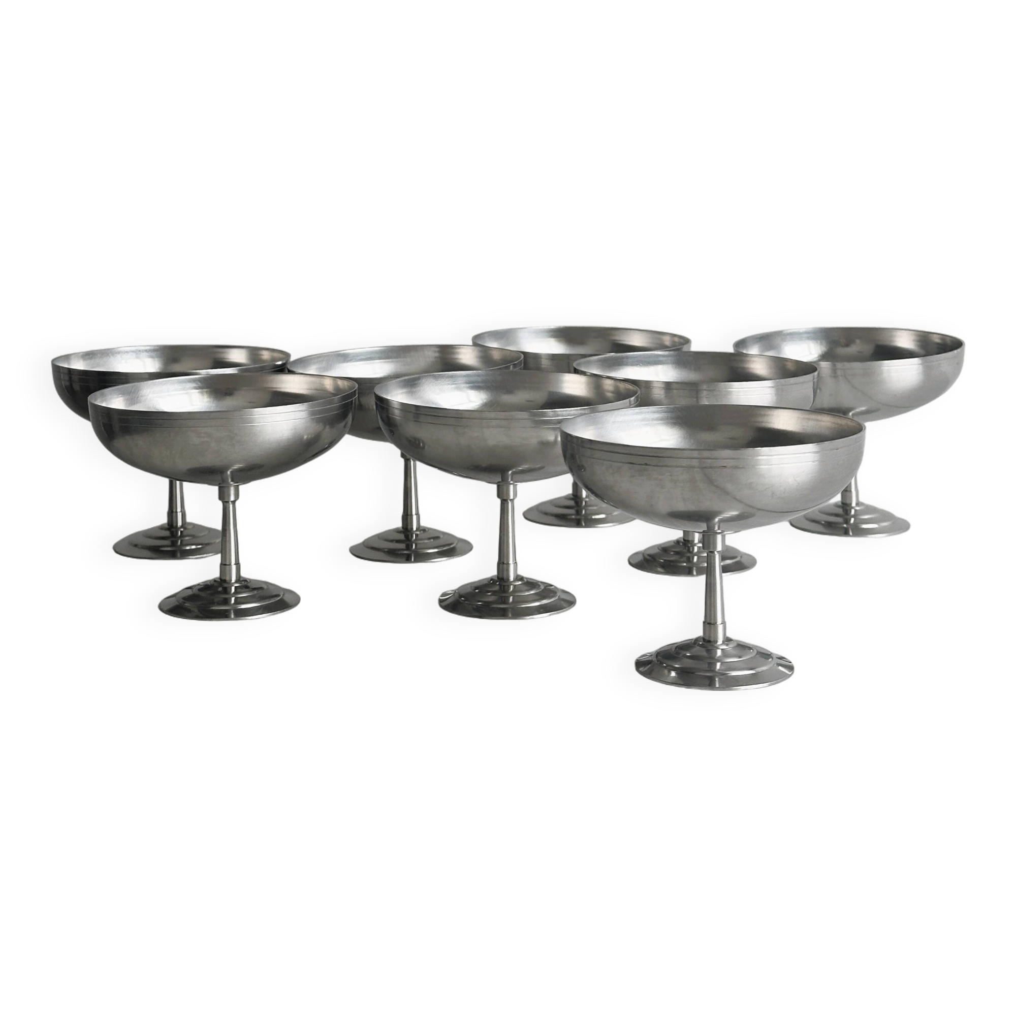 8 large stainless steel footed bowls Letang Remy