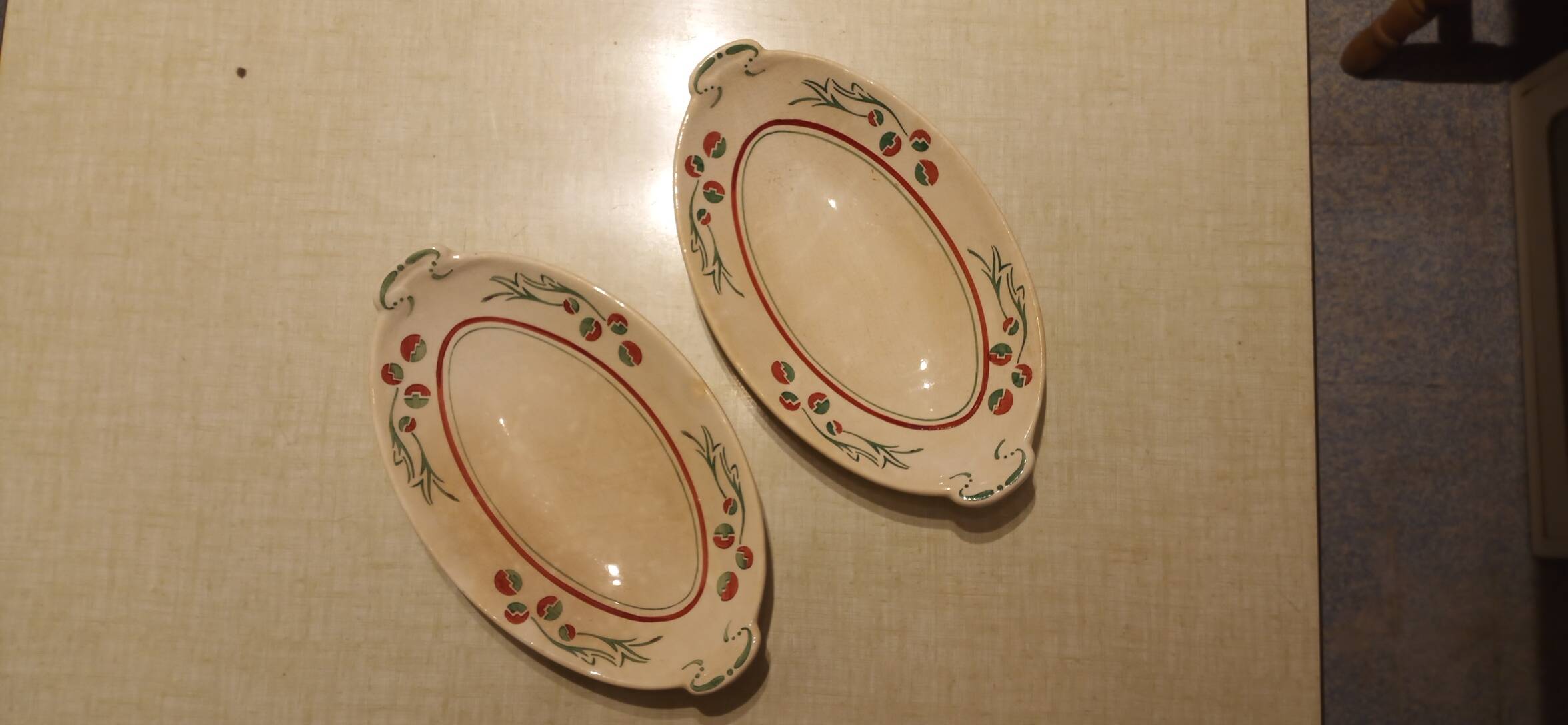 Lot 2 Villeroy & Boch art-deco ravines