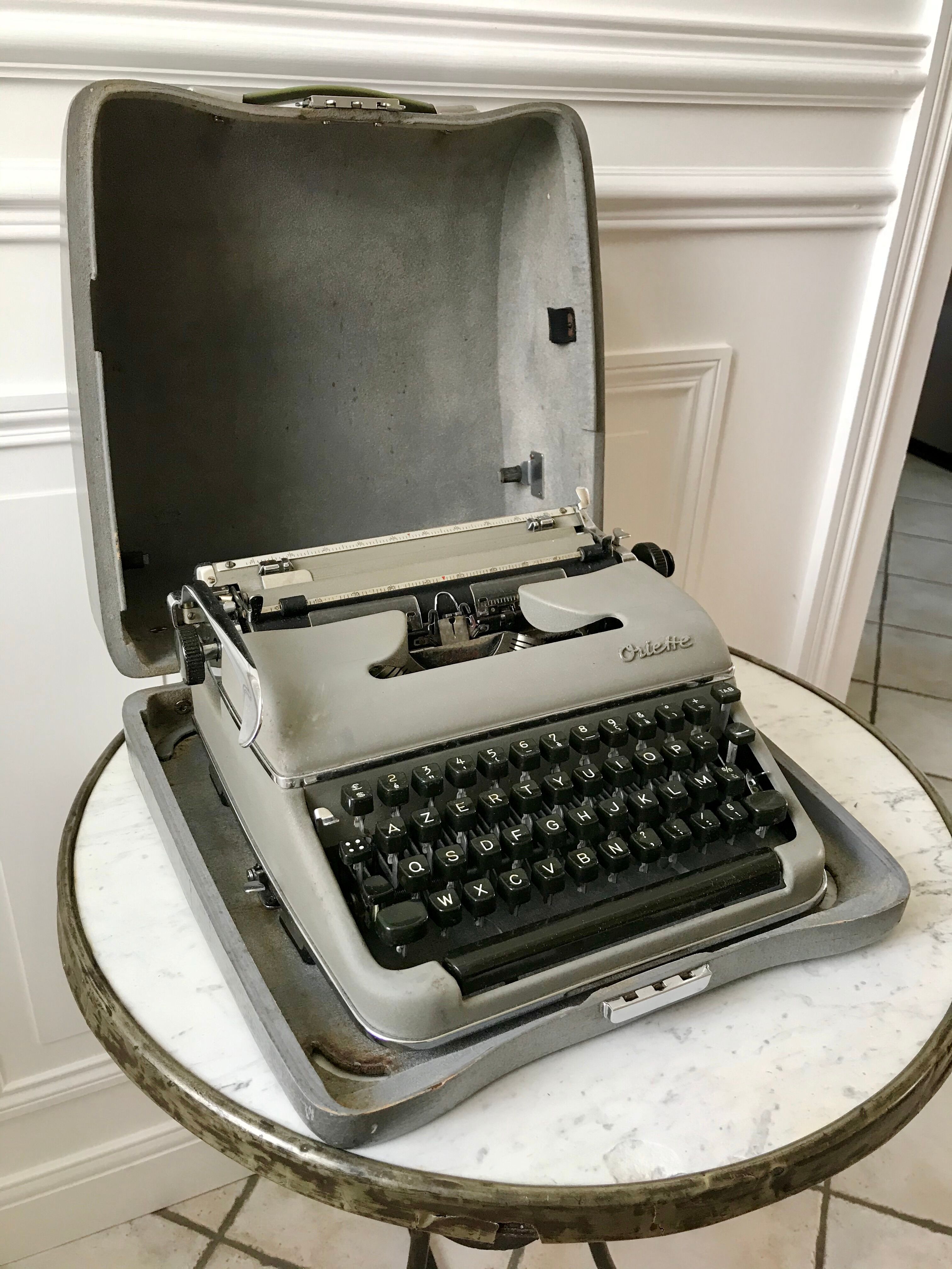 large typewriter Olympia model Oriette years 60-70