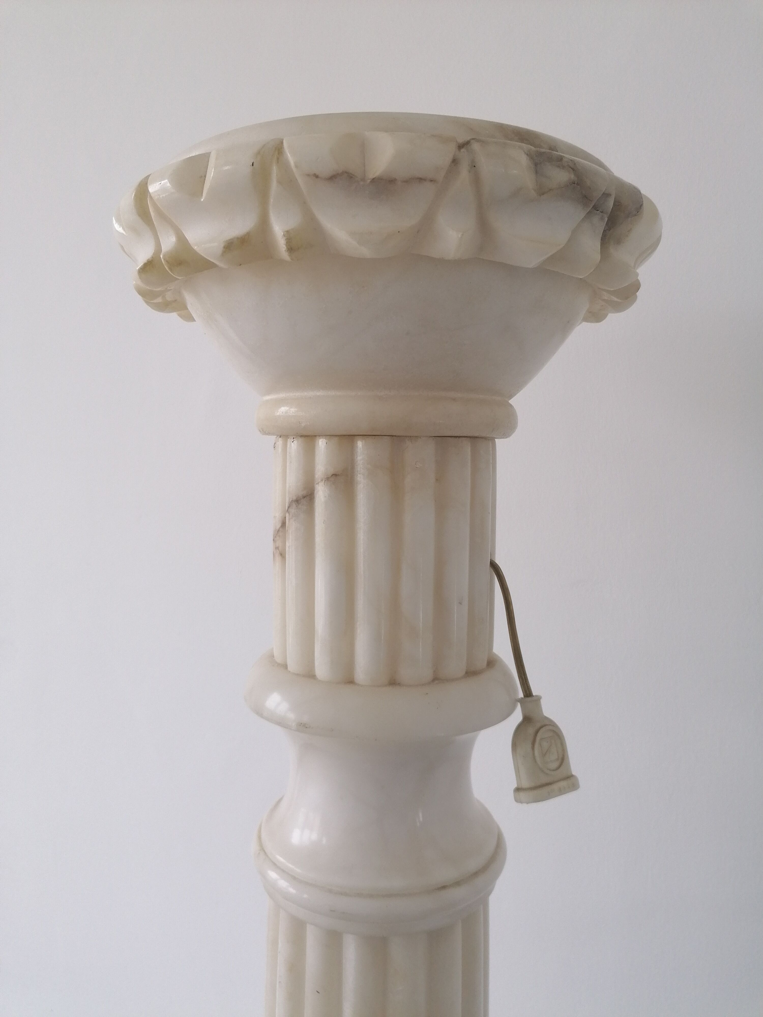 Marble, albatric column 1950