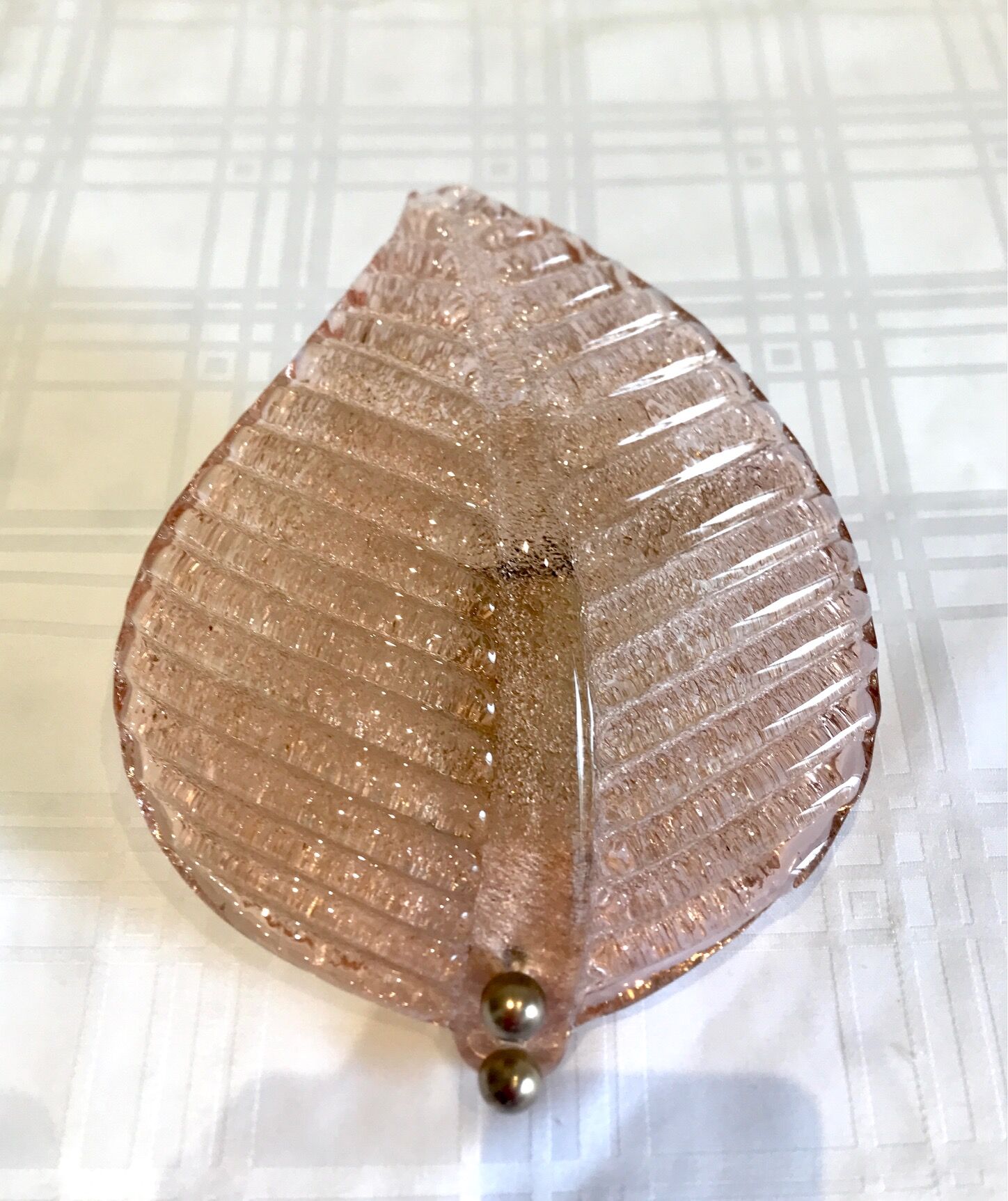 Glass sheet wall lamp