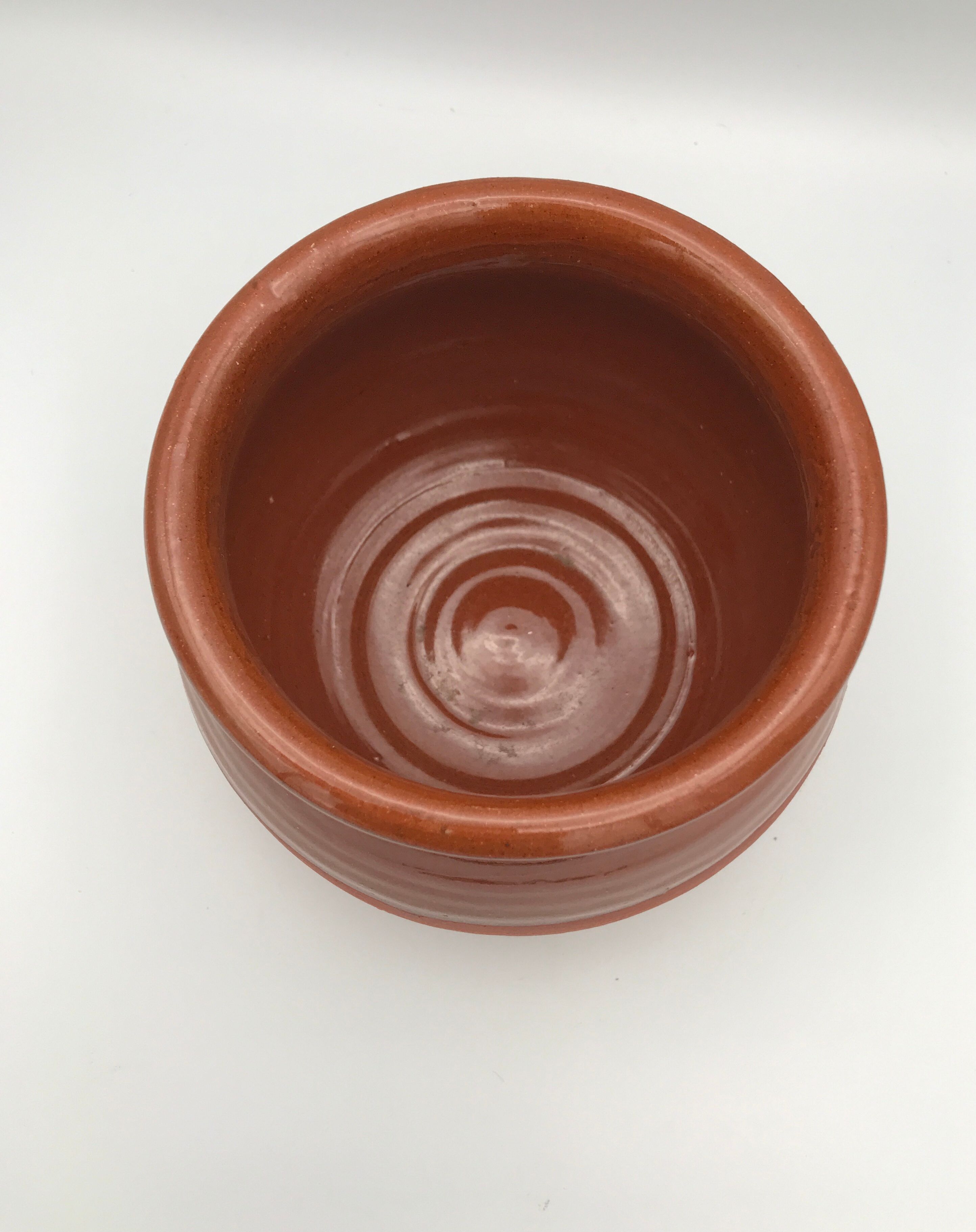 Matt and glazed round earthenware pot