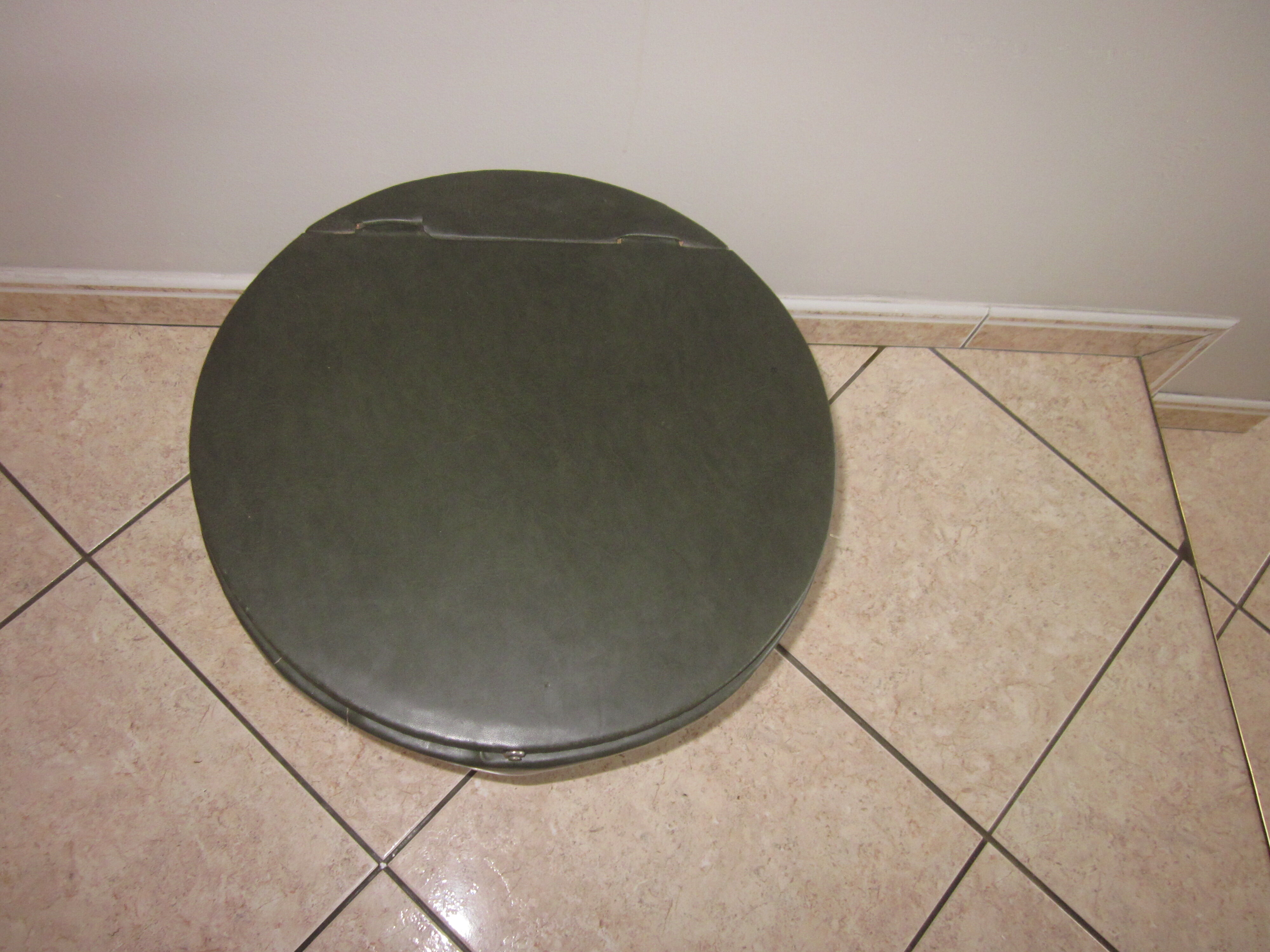 Vintage chest with conical feet